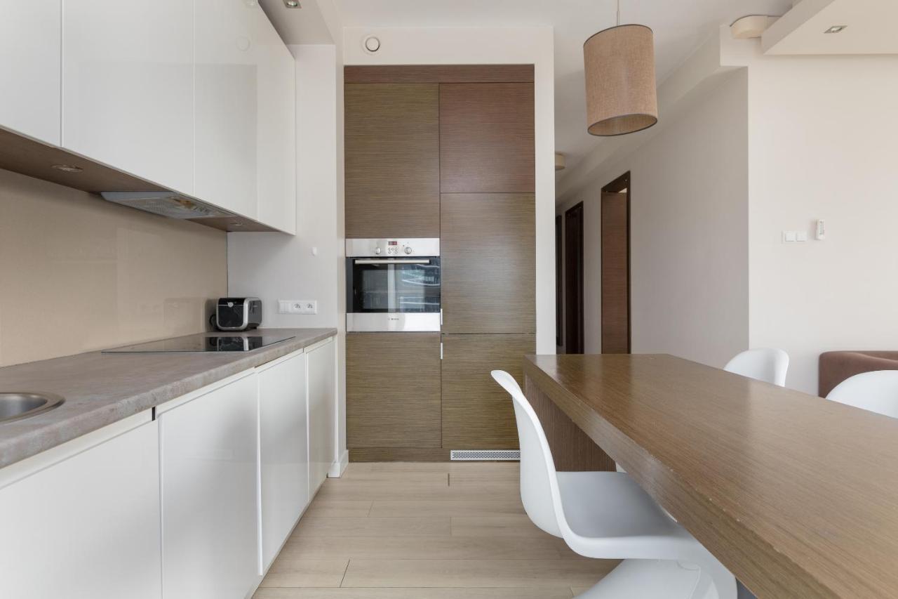 Grzybowska Platinum Apartment Tower A Warsaw Luaran gambar