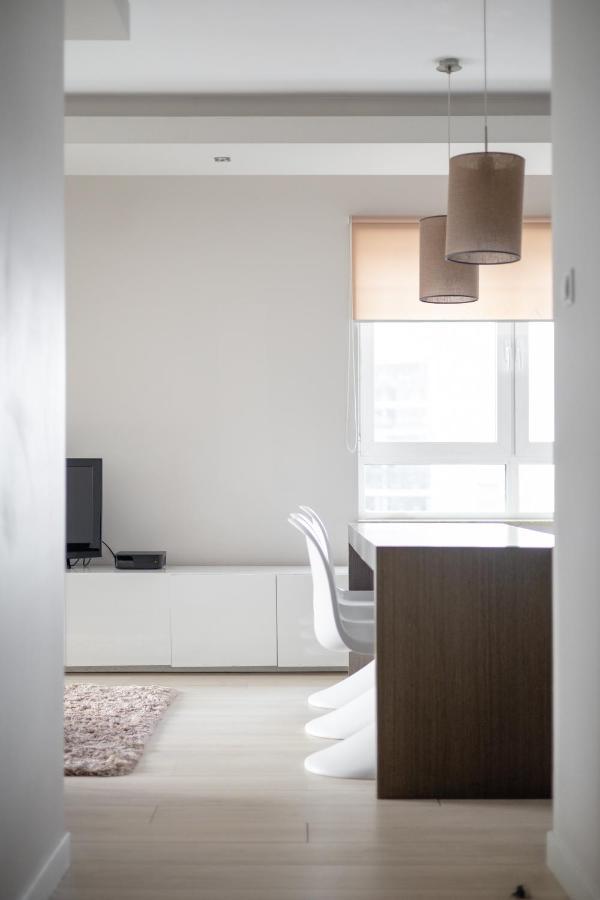 Grzybowska Platinum Apartment Tower A Warsaw Luaran gambar
