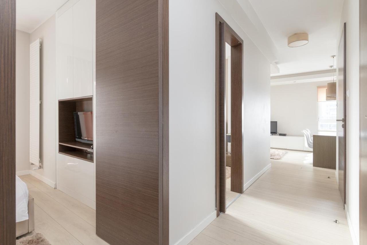 Grzybowska Platinum Apartment Tower A Warsaw Luaran gambar